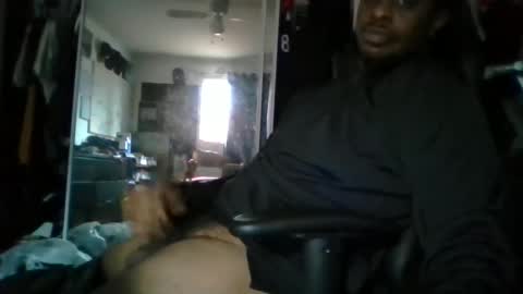 mrthicknlong6 online show from 12-30-24, 07:53