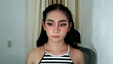 Lella online show from 04-21-26, 11:16