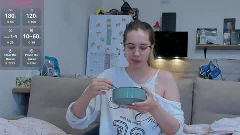 Ms ForYOU online show from 04-09-26, 06:19