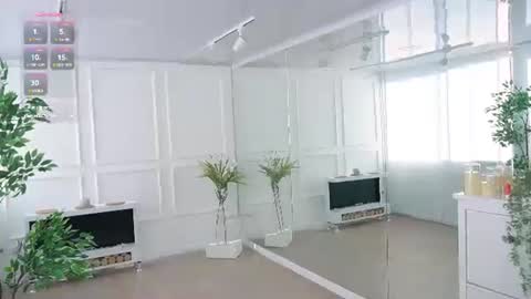 Snapshot of ms_lawless chatting on 02-03-25, 01:51 Samantha online show from 02-03-25, 01:51