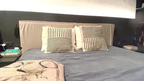 Melanie online show from 10-08-25, 07:50