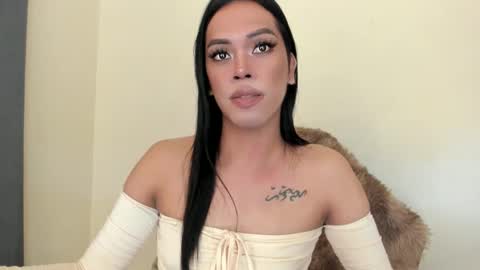 Snapshot of ms_selenaxx chatting on 01-14-25, 04:40 selena online show from 01-14-25, 04:40