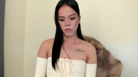 Snapshot of ms_selenaxx chatting on 01-15-25, 01:56 selena online show from 01-15-25, 01:56