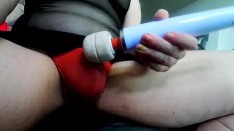 Cunty Luxxe online show from 11-21-25, 06:06