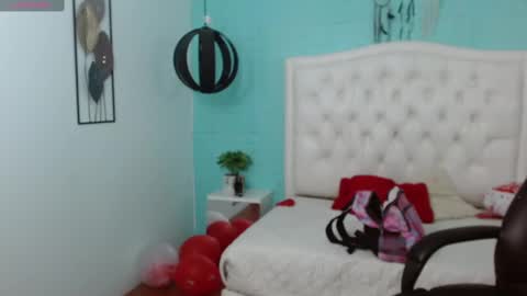 Jossie online show from 03-09-25, 02:29