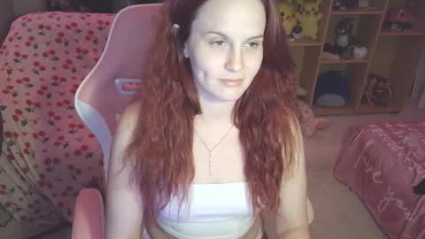 Snapshot of msmallow chatting on 09-26-25, 02:04 Mallow online show from 09-26-25, 02:04