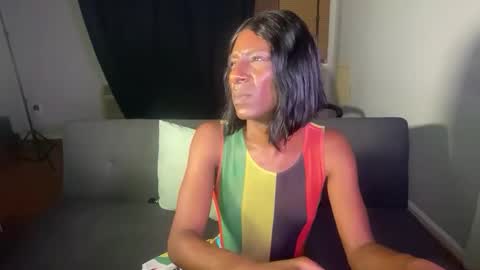 Merlin Mystique online show from 10-08-25, 03:59