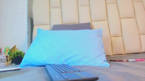 FERNANDA 3 online show from 04-02-26, 03:37