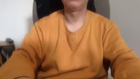 Snapshot of mtakashi2 chatting on 12-19-25, 11:23 mtakashi2 online show from 12-19-25, 11:23