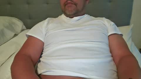 Snapshot of mtman5 chatting on 09-23-25, 09:40 mtman5 online show from 09-23-25, 09:40