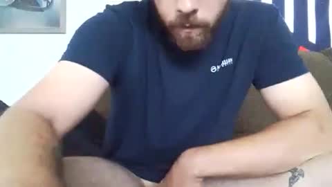 mtucker111117 online show from 10-05-25, 12:25