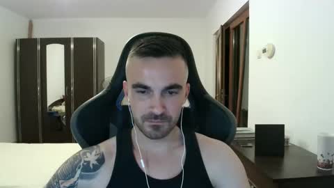 Victor online show from 10-07-25, 04:26