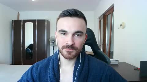 Snapshot of mu5clemania chatting on 02-03-26, 09:36 Victor online show from 02-03-26, 09:36