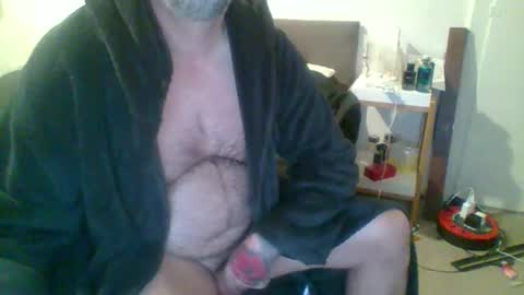 Snapshot of muff74 chatting on 12-04-24, 05:33 muff74 online show from 12-04-24, 05:33