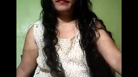 Snapshot of muffy_bunny chatting on 02-17-26, 07:20 muffy_bunny online show from 02-17-26, 07:20