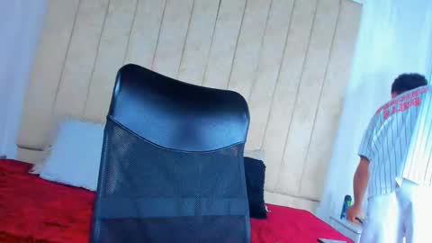 Snapshot of muichiro_tokito1 chatting on 12-14-24, 10:02 muichiro tokito1 online show from 12-14-24, 10:02