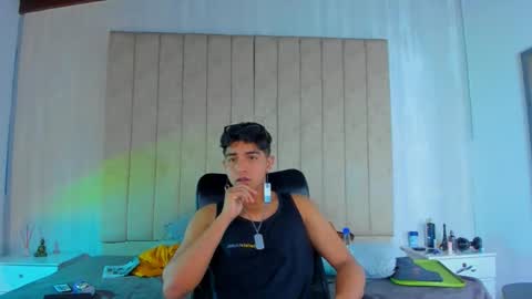 Snapshot of muichiro_tokito1 chatting on 01-11-25, 08:22 muichiro tokito1 online show from 01-11-25, 08:22