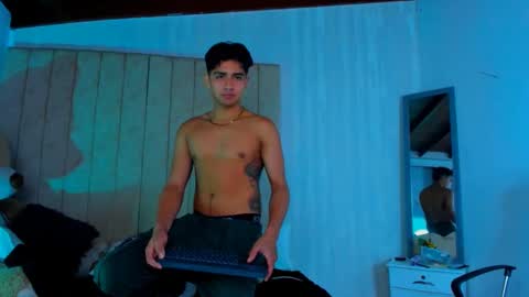 Snapshot of muichiro_tokito1 chatting on 02-02-25, 10:46 muichiro tokito1 online show from 02-02-25, 10:46