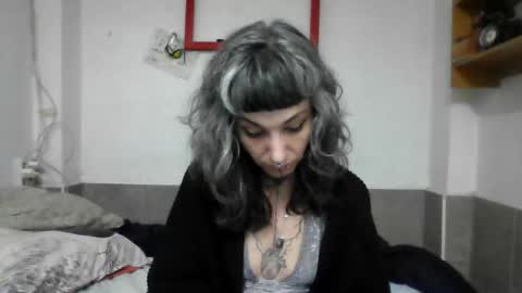 mulderandvalkyrie online show from 10-23-25, 07:12