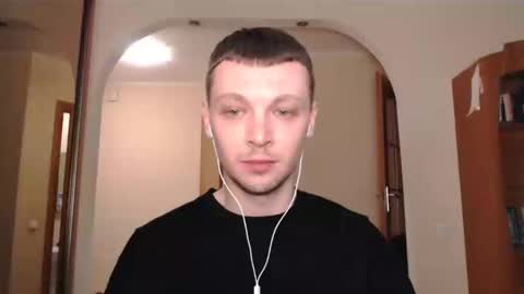 Erik online show from 02-11-25, 01:41