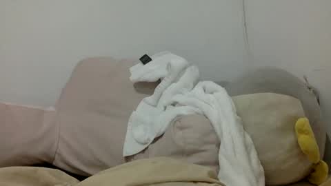 Snapshot of munchi_ chatting on 01-09-25, 12:14   online show from 01-09-25, 12:14