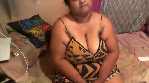 Snapshot of munniegalz1 chatting on 01-17-26, 07:50 your angel online show from 01-17-26, 07:50