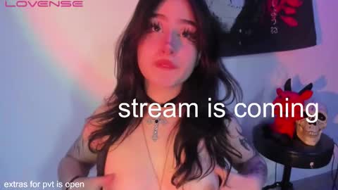 kimi- independent model online show from 11-20-25, 01:39