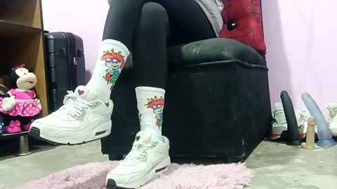 Muriel online show from 02-12-25, 01:19