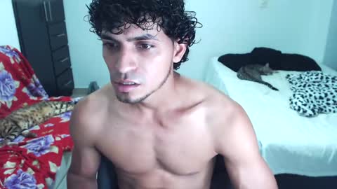 Snapshot of muscle_man1 chatting on 12-07-24, 12:30 Mike online show from 12-07-24, 12:30