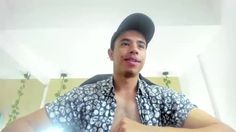 muscle scott online show from 09-29-25, 12:10