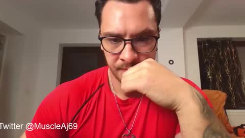 Snapshot of muscleaj69 chatting on 11-03-25, 04:30 AJ online show from 11-03-25, 04:30