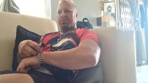 muscledaddy69s online show from 12-02-25, 11:04