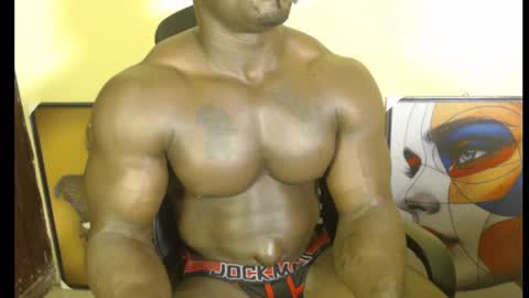 musclegod23 online show from 02-26-25, 04:25