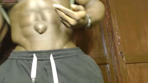 musclegod23 online show from 09-16-25, 12:33