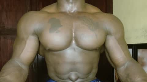 Snapshot of musclegodsammy23 chatting on 02-14-26, 02:58 musclegod23 online show from 02-14-26, 02:58
