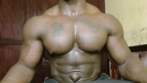 Snapshot of musclegodsammy23 chatting on 03-03-26, 02:12 musclegod23 online show from 03-03-26, 02:12