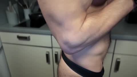 musclehair3 online show from 02-01-25, 10:02