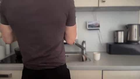 musclehair3 online show from 02-23-25, 12:16