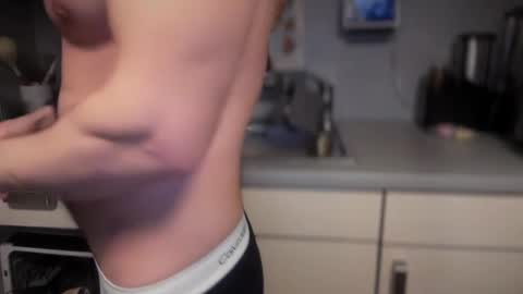 musclehair3 online show from 02-23-25, 06:23