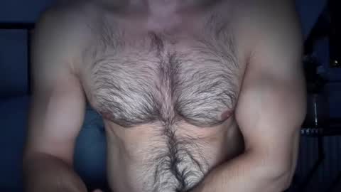 musclehair3 online show from 09-19-25, 10:10