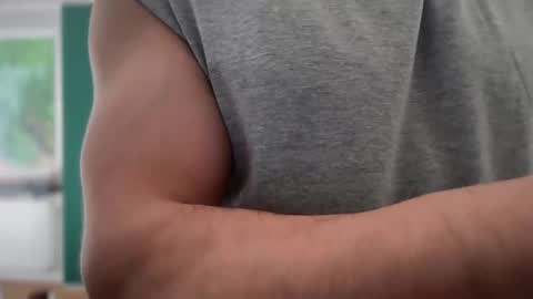 musclehair3 online show from 04-08-26, 10:48