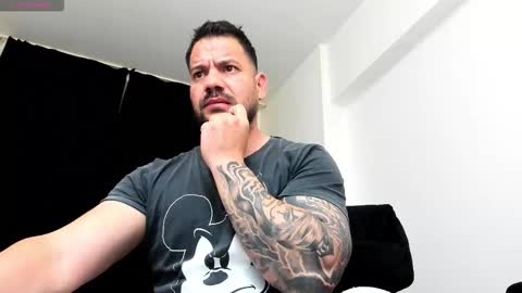 MuscleMonster31 online show from 11-30-25, 10:14