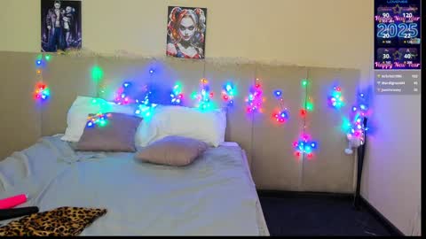 Snapshot of musclexxxbarbie chatting on 01-09-25, 12:14 Eva online show from 01-09-25, 12:14