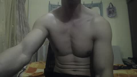 Snapshot of musculargod chatting on 12-02-24, 08:33 SexyMuscled online show from 12-02-24, 08:33