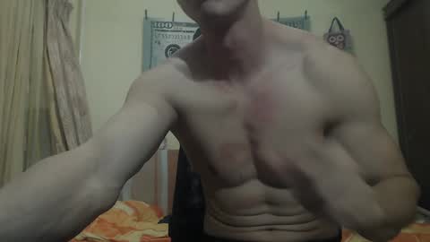 Snapshot of musculargod chatting on 01-26-25, 08:45 SexyMuscled online show from 01-26-25, 08:45