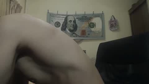 Snapshot of musculargod chatting on 03-09-25, 08:31 SexyMuscled online show from 03-09-25, 08:31