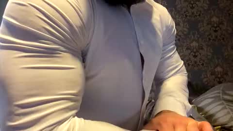 muscularjuggler online show from 09-23-25, 01:41