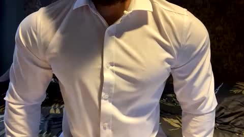 muscularjuggler online show from 09-24-25, 02:48