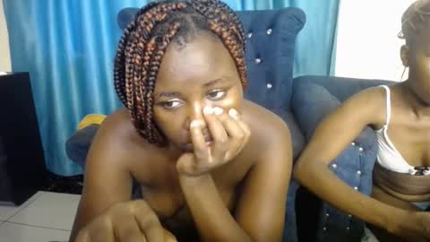 Snapshot of muse_melanin chatting on 02-23-26, 07:50 Milly online show from 02-23-26, 07:50