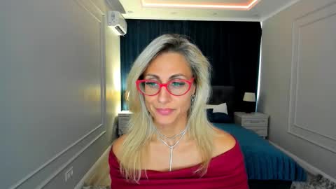 Diana online show from 09-18-25, 11:45